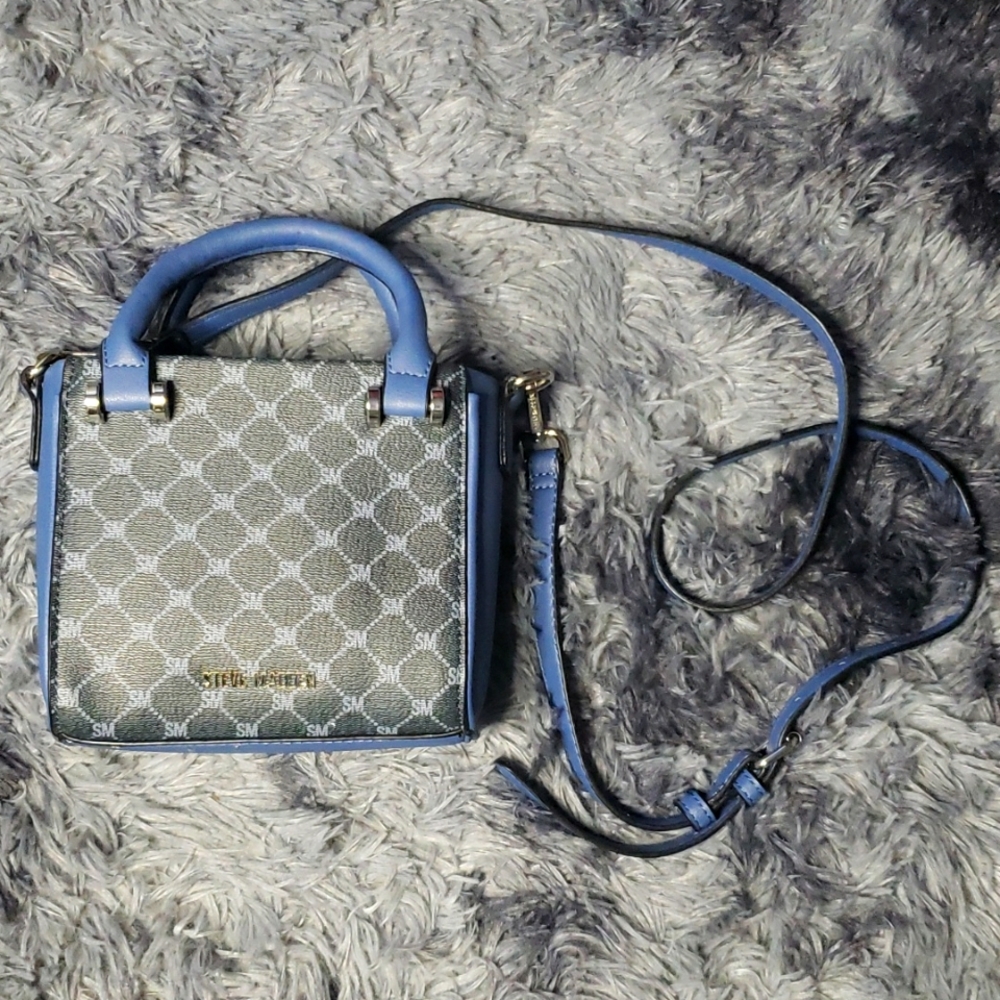 Steve Madden Mini